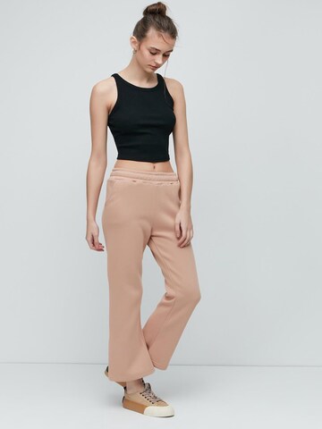 C&City Regular Hose in Beige