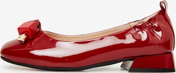 CESARE GASPARI Ballerina in Red: front