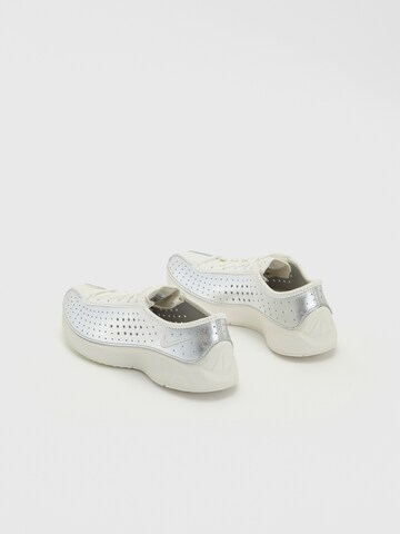 Sneaker low 'Air' de la Nike Sportswear pe bej