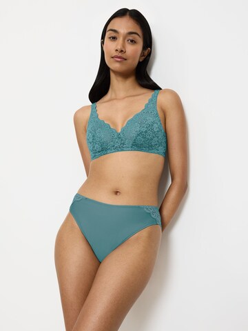 TRIUMPH Bügelloser BH ' Amourette ' in Blau