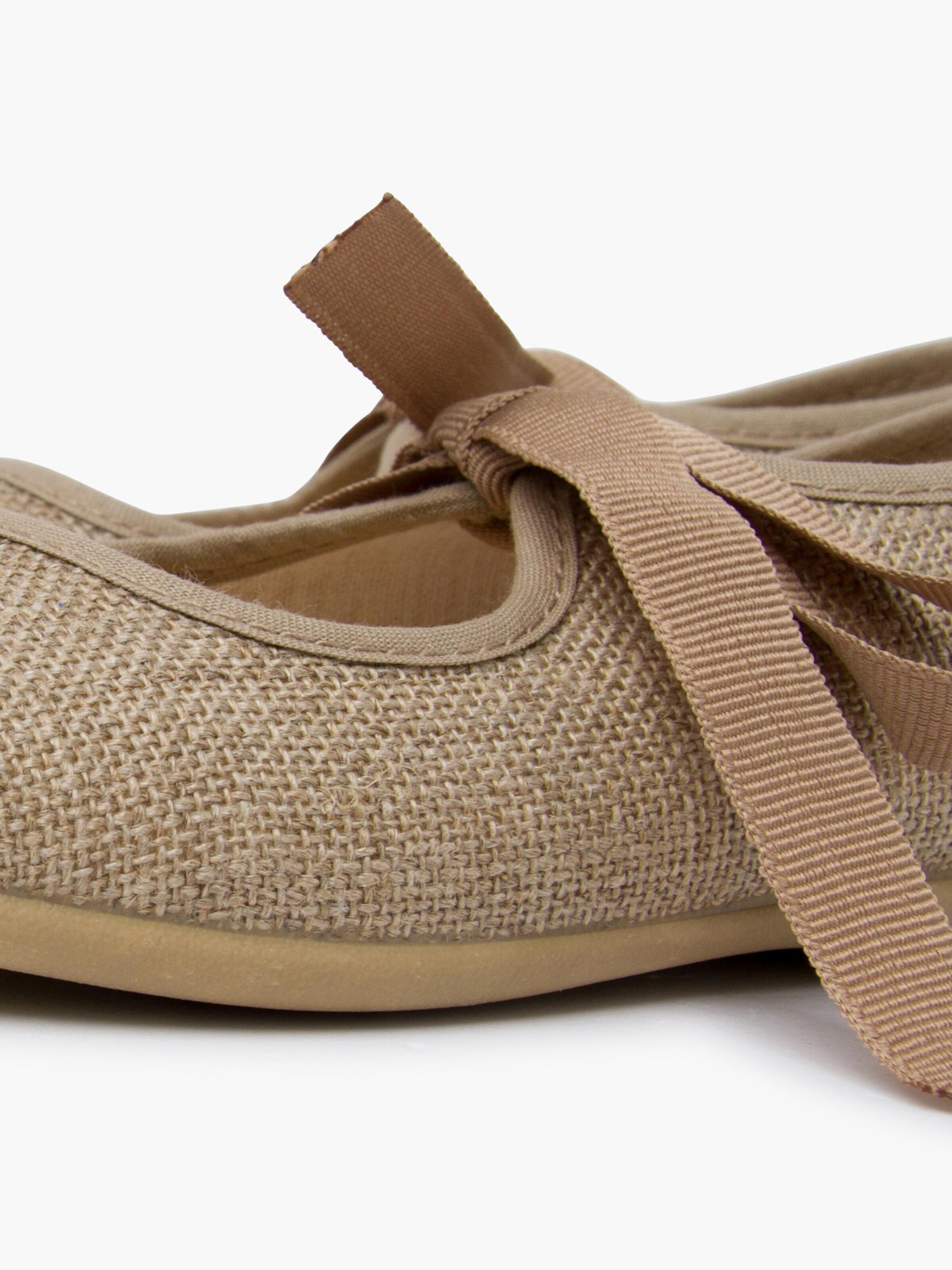Pisamonas Ballet Flats in Beige