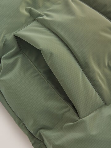 Next Coat in Green