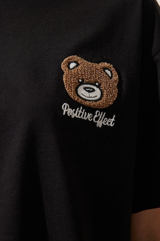 Happiness İstanbul T-Shirt in Schwarz