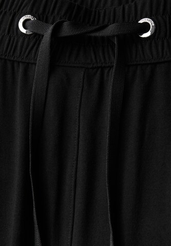 STREET ONE Loose fit Pants 'Emee' in Black