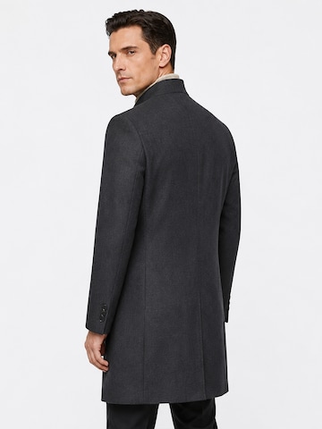 ALLTHEMEN Between-Seasons Coat 'Sammlung' in Grey