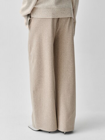 Loosefit Pantaloni di TATUUM in beige