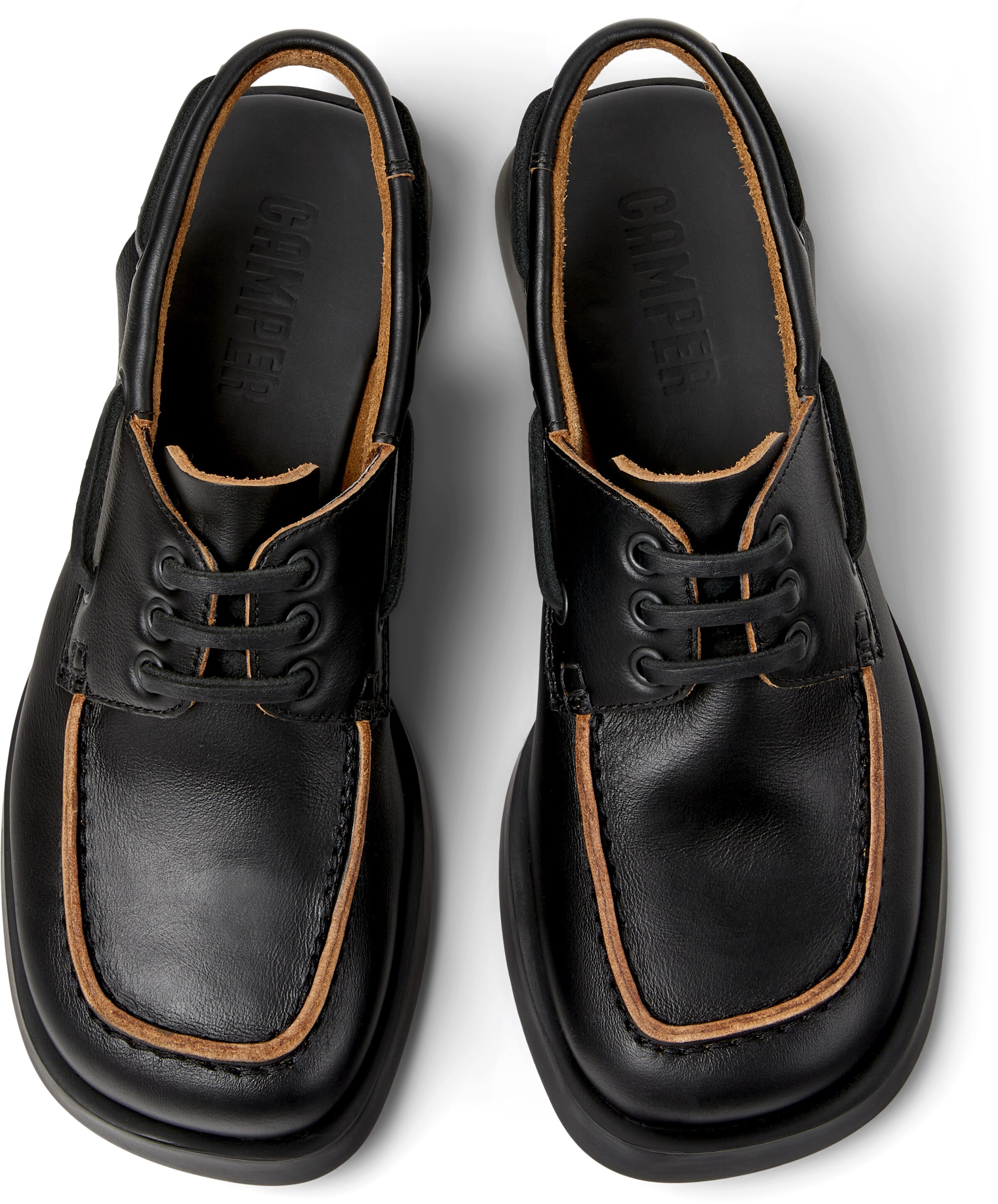 Mocassino 'Dana' di CAMPER in nero