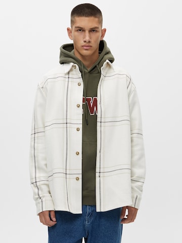 Pull&Bear Between-Season Jacket in White: front