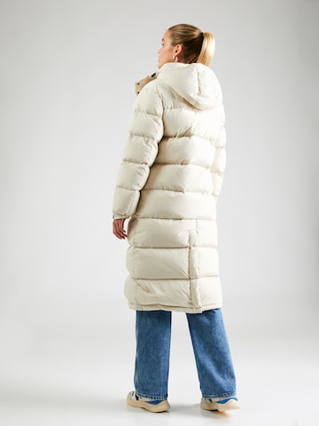 Tommy Jeans Χειμερινό παλτό 'Alaska' σε μπεζ