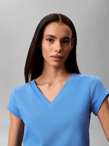 T-shirt Calvin Klein Jeans en bleu