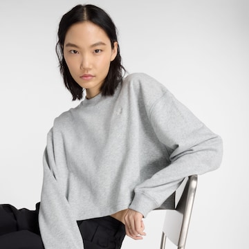 new balance Sweatshirt 'Coastal' in Grau