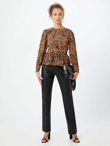 OBJECT Blouse in Bruin