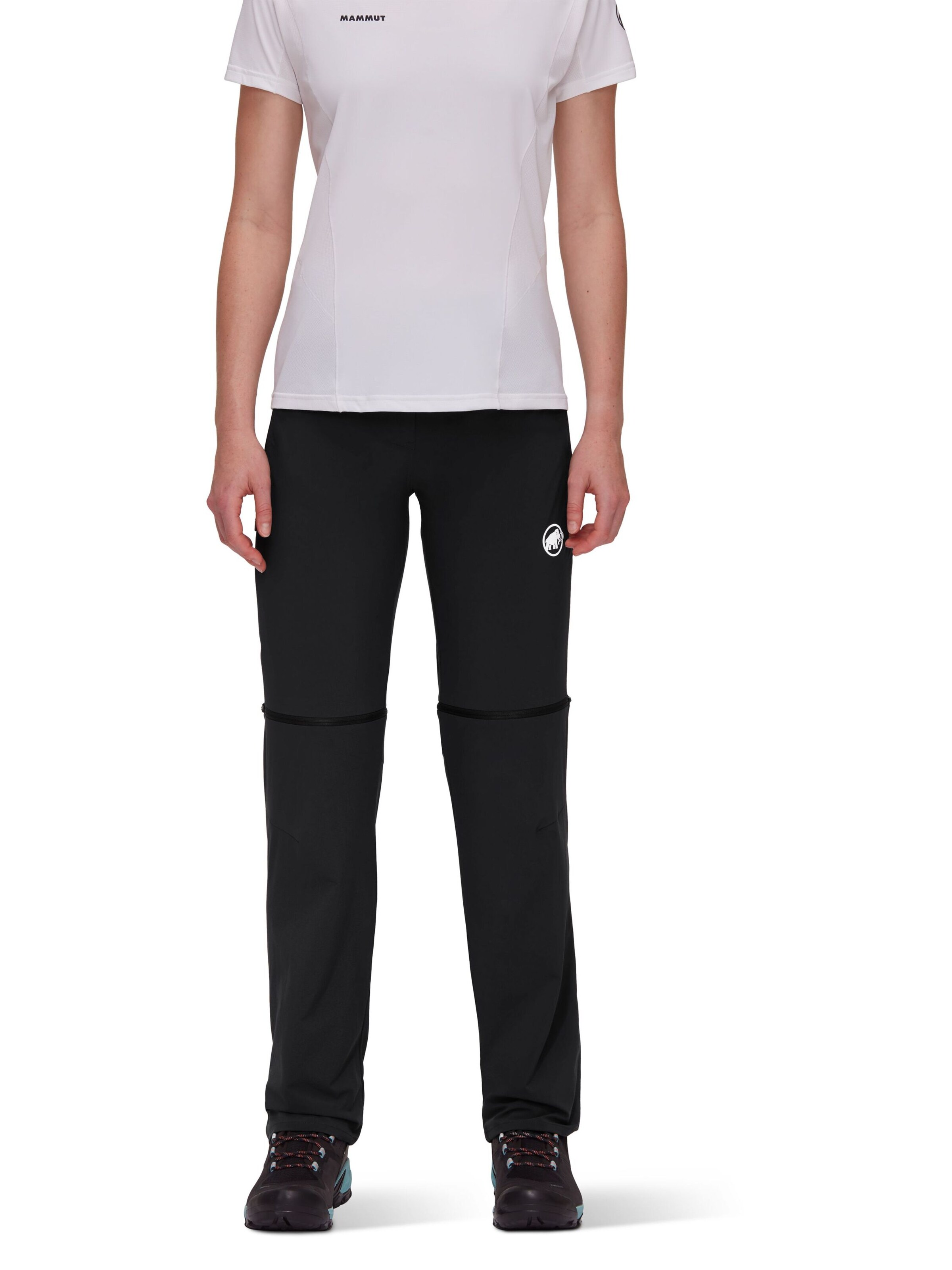 MAMMUT Regular Outdoor Pants in Black: front