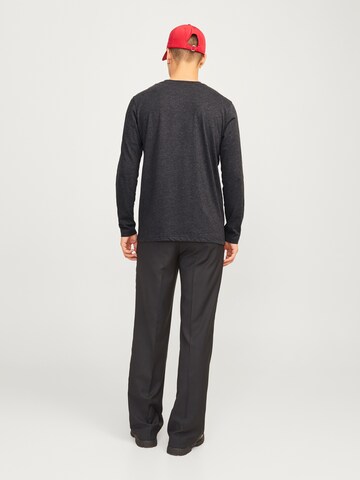 JACK & JONES - Camiseta 'JJAlvis' en negro