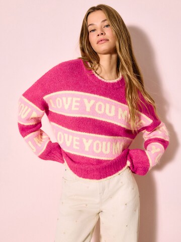 Next Sweater in Pink: front