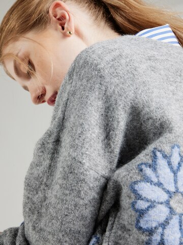 Pull-over 'BY OMEA' b.young en gris
