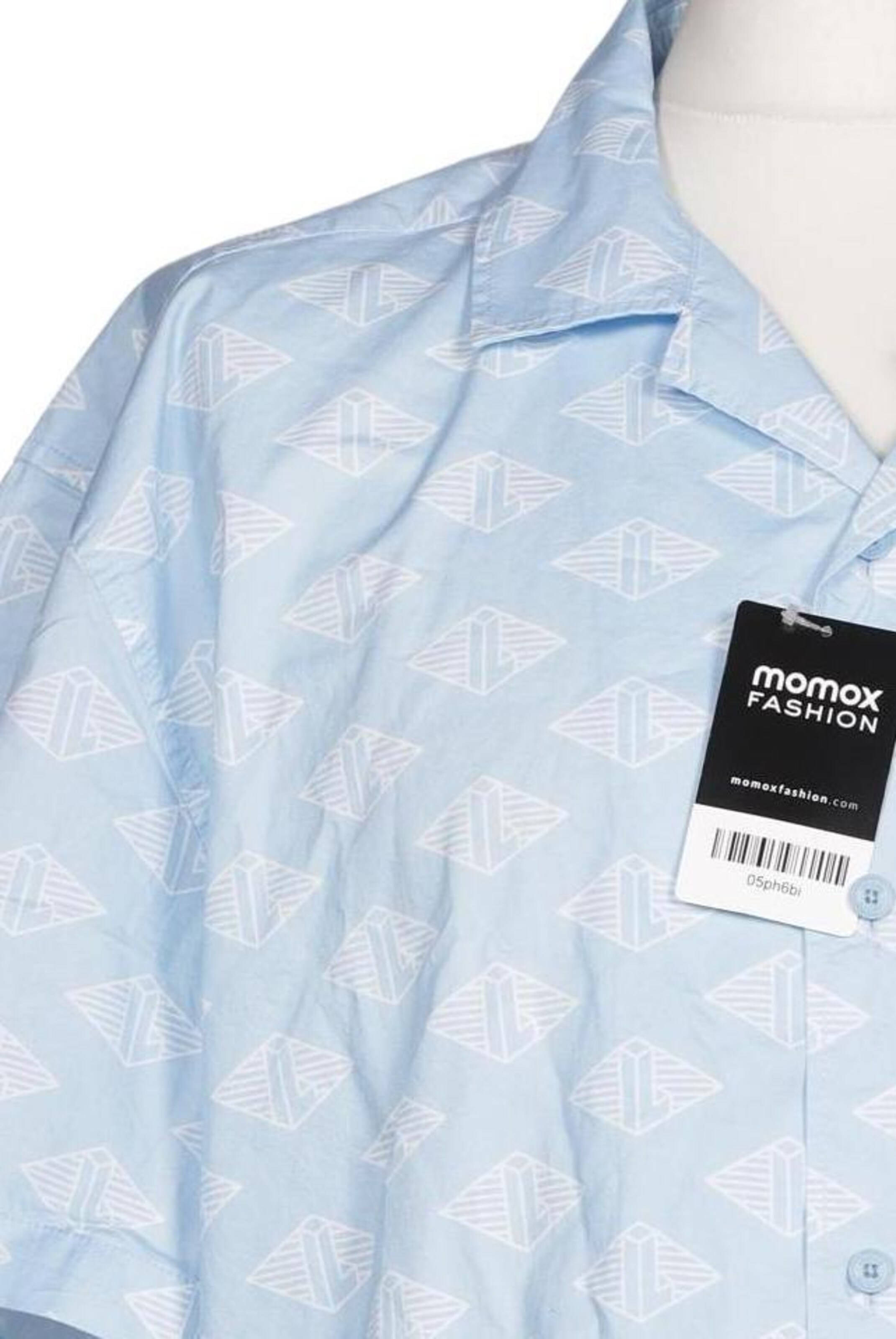 LACOSTE Button Up Shirt in XL in Blue