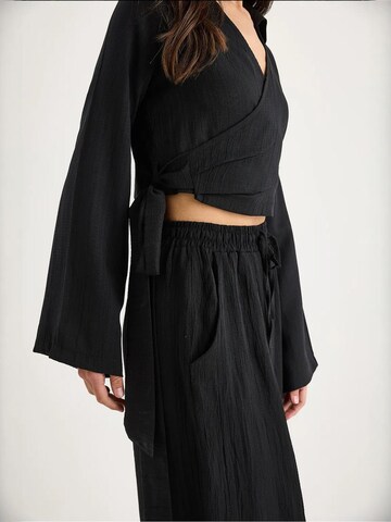 Bianco Lucci Pantsuit in Black