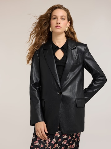 Veste mi-saison MOTIVI en noir