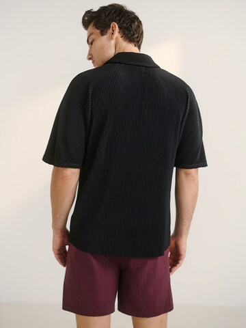 Guido Maria Kretschmer Men Comfort Fit Hemd 'Pepe' in Schwarz