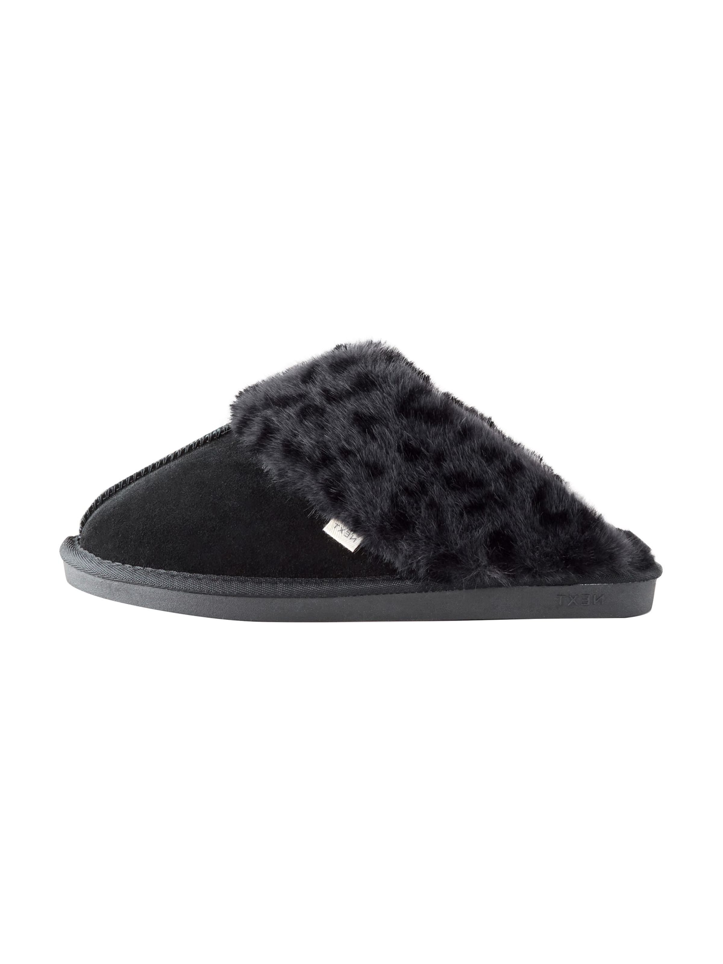 Next Innesko i svart: framsida