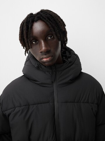 Bershka Jacke in Schwarz
