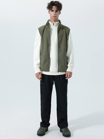 Youthup Vest in Green