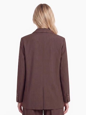 millane Blazer in Braun