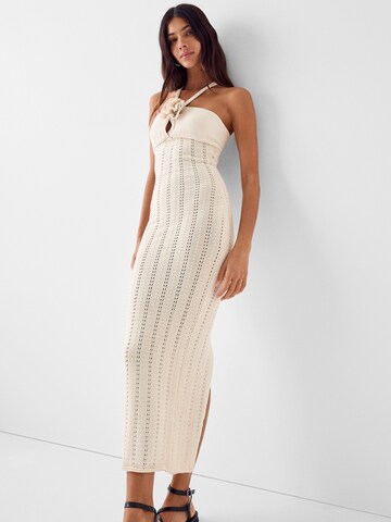 Bershka Kleid in Beige