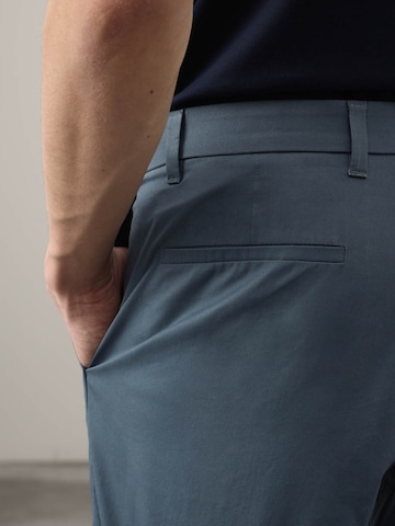 Marks & Spencer Regular Hose in Blau