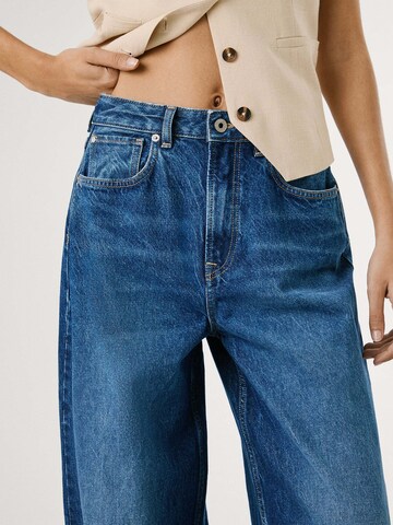 Pepe Jeans - Perna larga Calças de ganga 'Jaimy' em azul