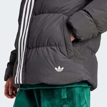 ADIDAS ORIGINALS Winterjas 'Rifta' in Zwart