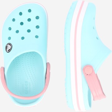 Crocs - Zapatos abiertos en azul