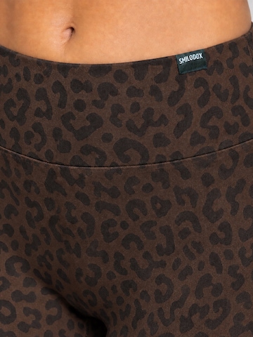 Skinny Leggings ' Velvara ' Smilodox en marron