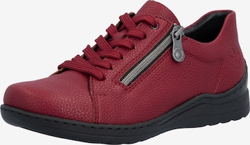 Chaussure à lacets Rieker en rouge : devant