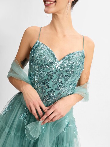 Robe de soirée Unique en vert