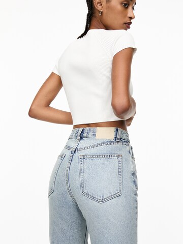 Pull&Bear Normalny krój Jeansy w kolorze niebieski