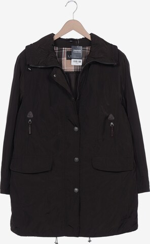 Barbara Lebek Jacket & Coat in 4XL in Brown: front