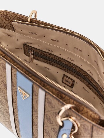 GUESS Shopper in Braun