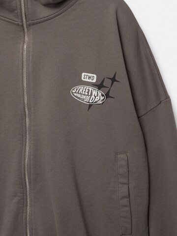 Pull&Bear Sweatvest in Grijs