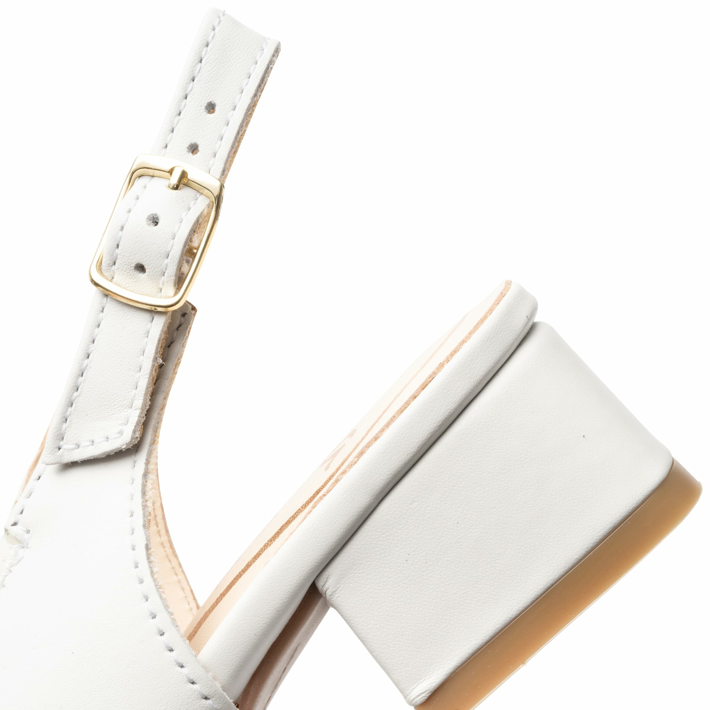 ARA Slingback pumps in White