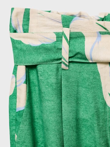 MANGO Loosefit Ráncos nadrág 'TWIST' - zöld