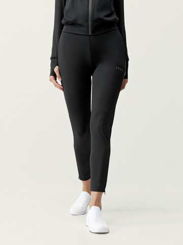 Born Living Yoga Skinny Workout Pants ' Airla ' in Black: front