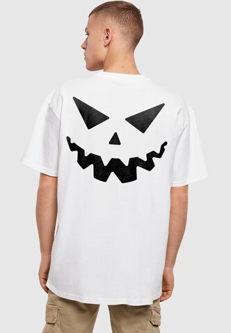 Merchcode Shirt 'Halloween - Are You Scared' in White: front