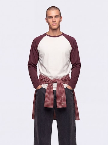 T-Shirt 'ONSHeaton' Only & Sons en blanc : devant