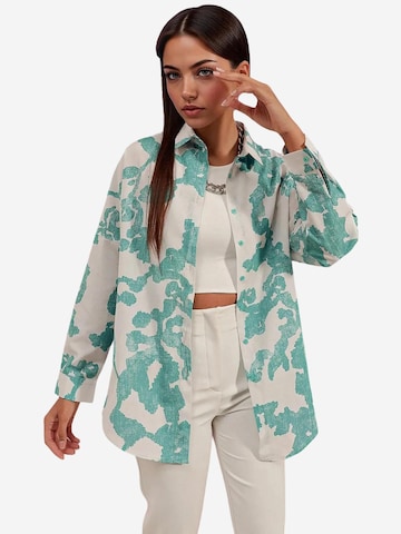 Bigdart - Blusa em branco