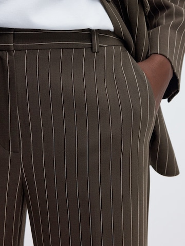 Wide Leg Pantalon à plis 'SLFRITA' SELECTED en marron