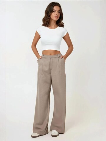 Hiccup Wide Leg Hose in Beige