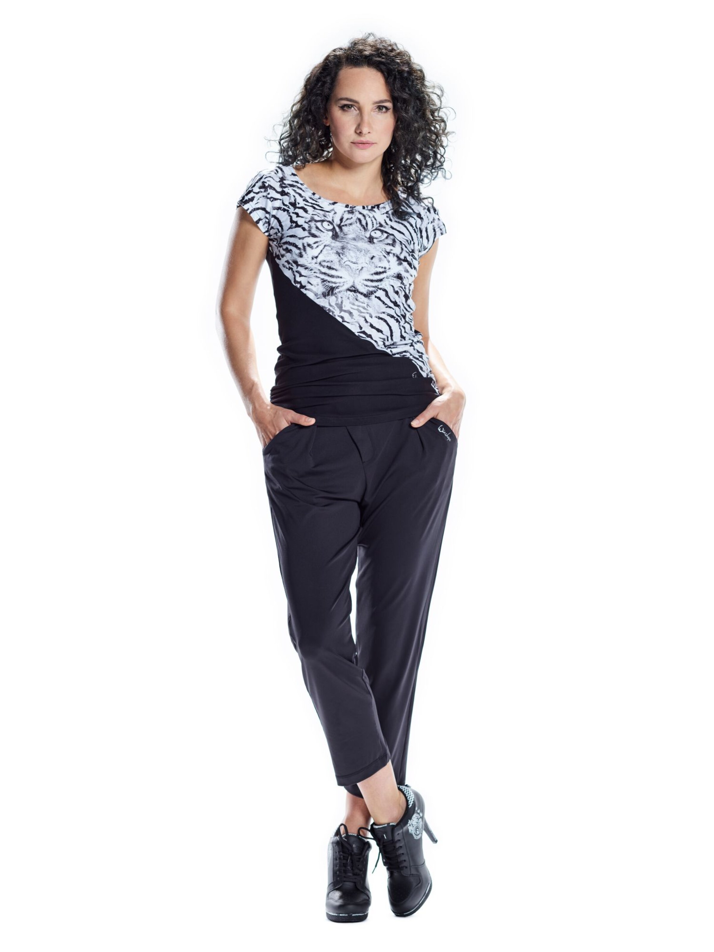 melns Winshape Sporta krekls 'AET109LS'