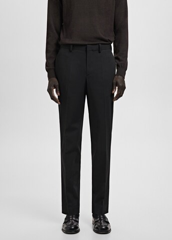 MANGO MAN Slim fit Pleated Pants 'Paris' in Black: front